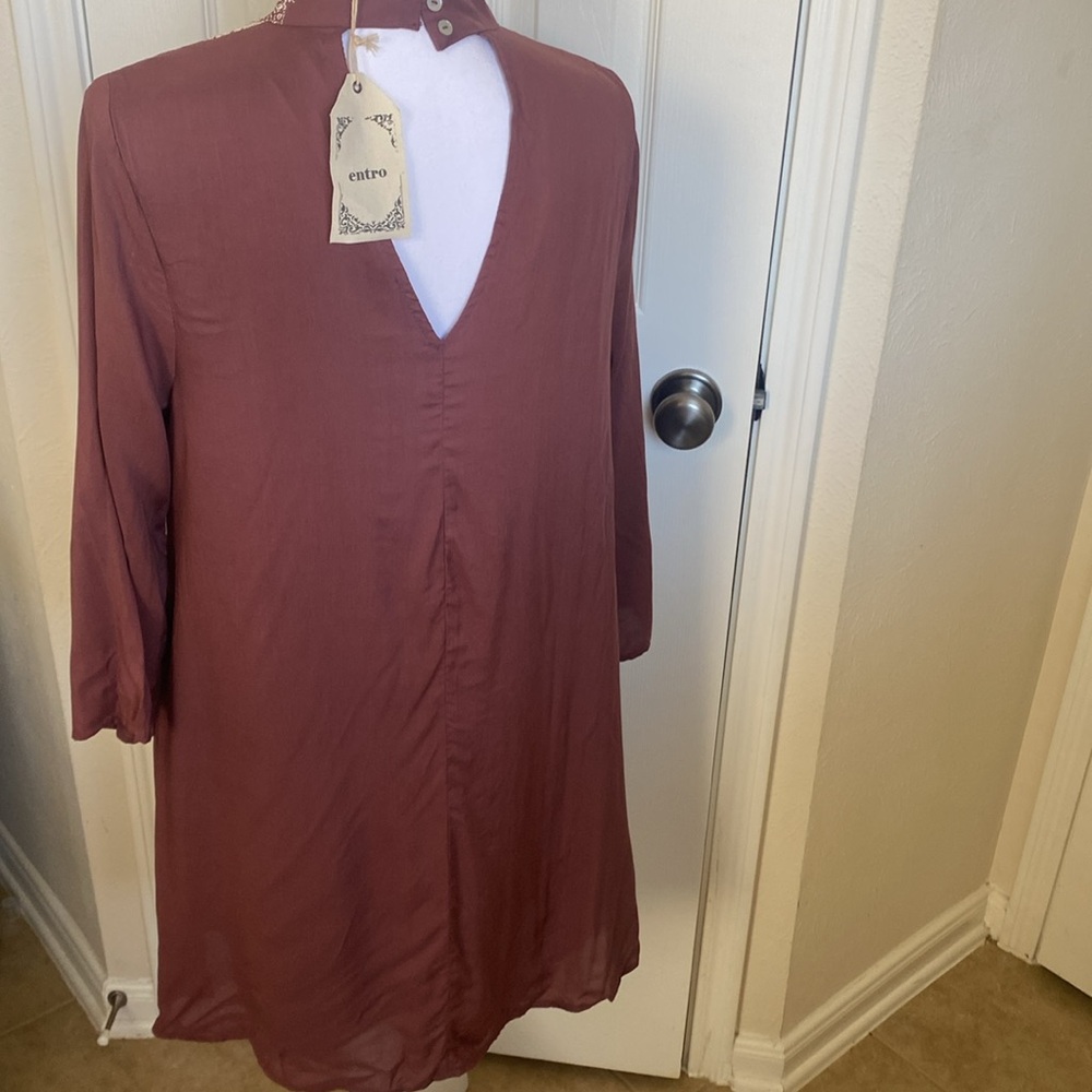 Entro Dress - Picture 3 of 4